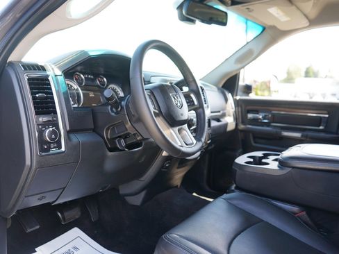Used 2017 RAM 2500 Laramie AWD/4WD image 18