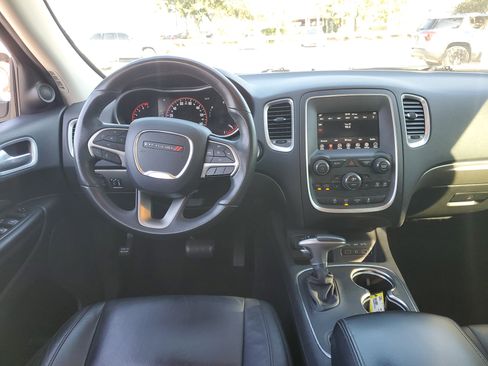 Used 2019 Dodge Durango SXT w/ 3rd Row Seating Group image 10