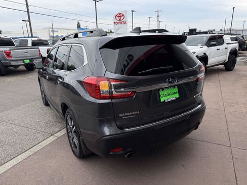 Used 2024 Subaru Ascent Touring w/ Popular Package #2 AWD/4WD image 4