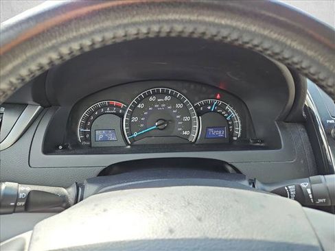 Used 2012 Toyota Camry XLE FWD image 10