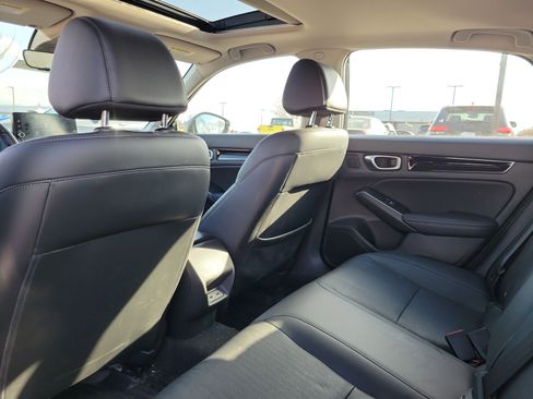 Used 2023 Honda Civic Touring image 15