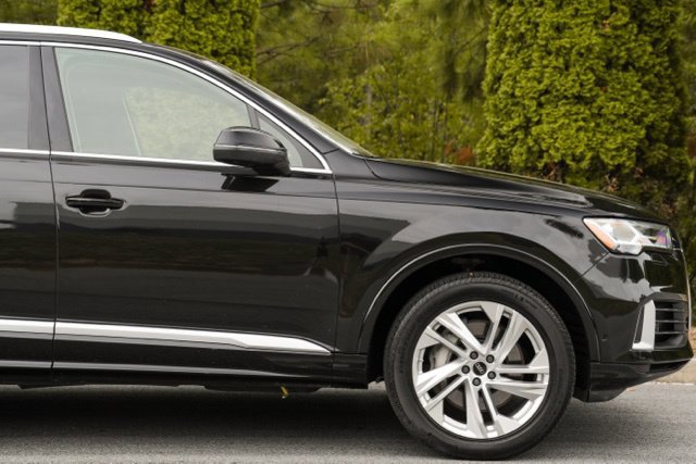 Used 2022 Audi Q7 3.0T Premium Plus w/ Premium Plus Package AWD/4WD image 7