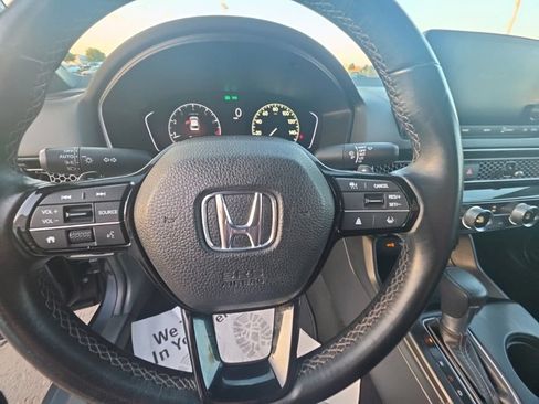 Used 2024 Honda Civic Sport image 15