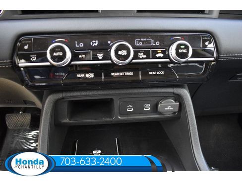 New 2026 Honda Pilot image 16