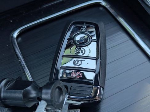 New 2026 Lincoln Aviator Reserve w/ Jet Appearance Package image 27