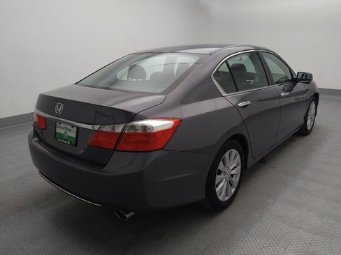 Used 2015 Honda Accord EX image 9