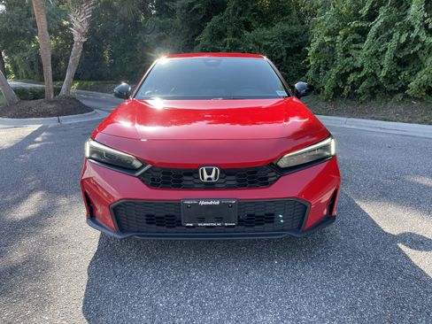 Used 2025 Honda Civic Sport image 3