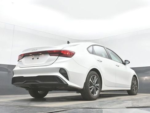 Used 2023 Kia Forte LXS w/ LXS Technology Package FWD image 31