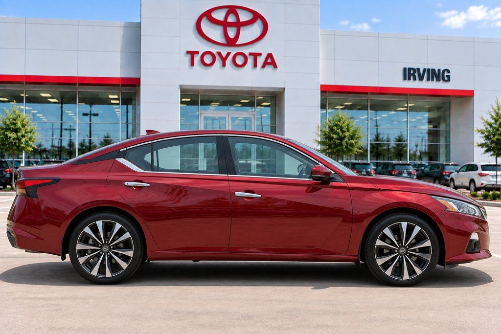 Used 2023 Nissan Altima 2.5 SL FWD image 13