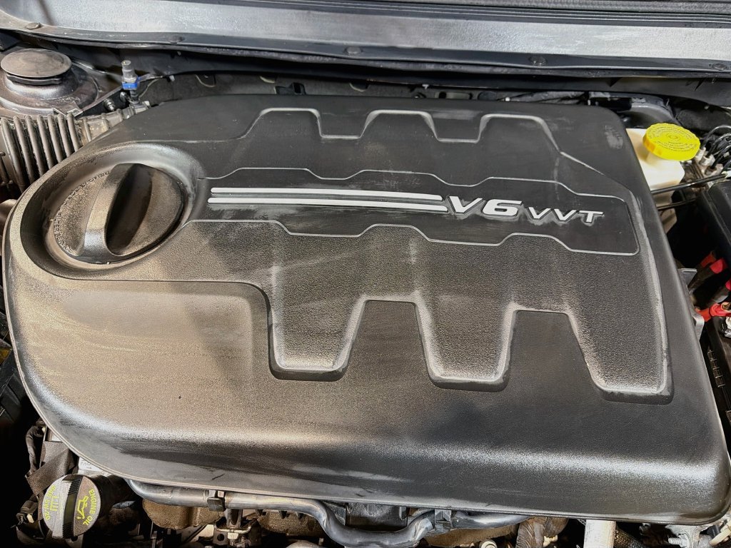 Used 2019 Jeep Cherokee Limited AWD/4WD image 27