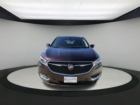 Used 2021 Buick Enclave Avenir w/ Avenir Technology Package image 2