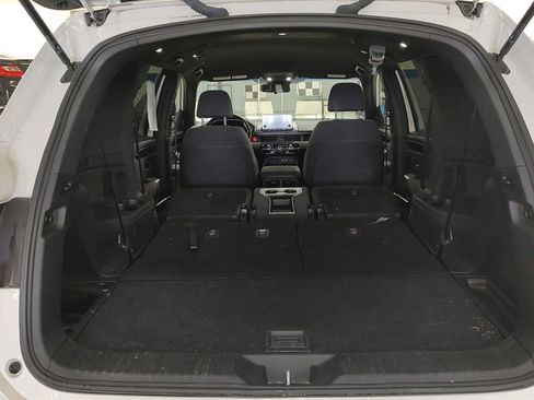 Used 2023 Honda Pilot Sport image 25