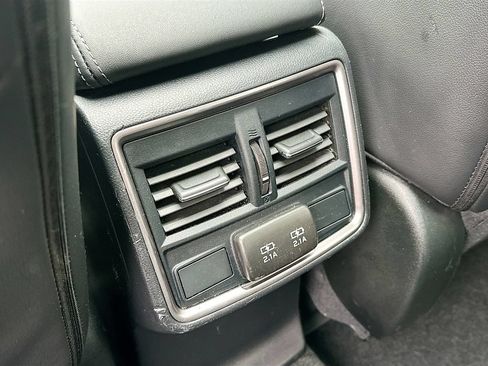 Used 2024 Subaru Forester Limited AWD/4WD image 34