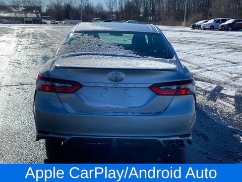 Used 2023 Toyota Camry SE image 4