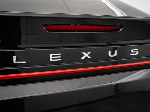 Certified 2023 Lexus RZ 450e Premium w/ Accessory Package (2T) image 16