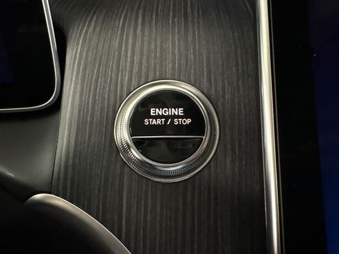 Certified 2025 Mercedes-Benz GLC 350e 4MATIC image 16