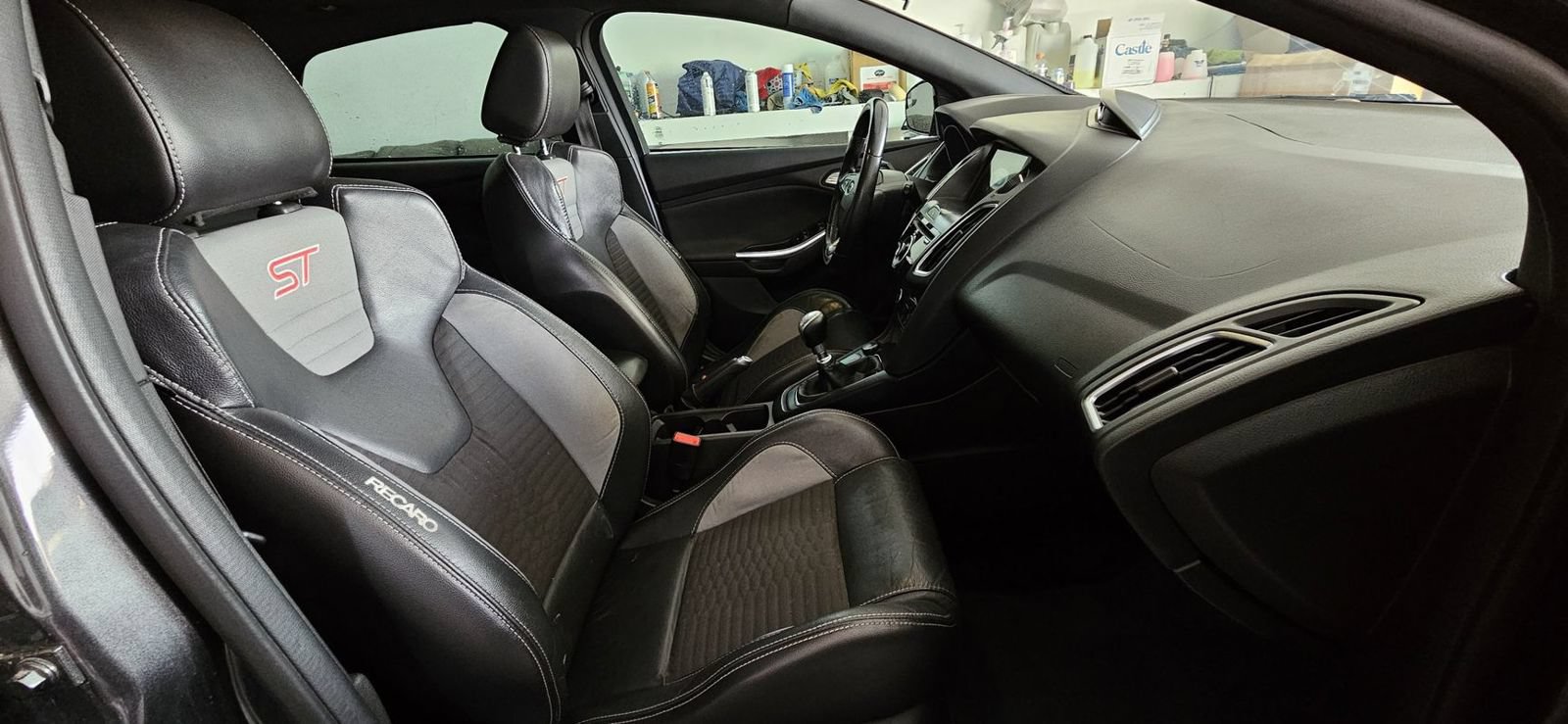 Used 2017 Ford Focus ST w/ Equipment Group 401A FWD image 16