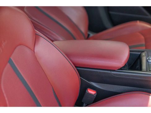 Used 2023 Kia K5 GT-Line FWD image 32