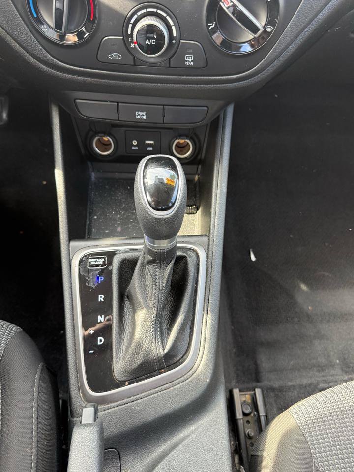 Used 2019 Hyundai Accent SE FWD image 18