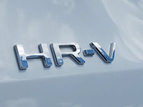 Used 2025 Honda HR-V LX image 30