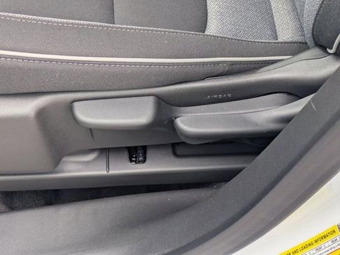 New 2026 Chevrolet TrailBlazer LS w/ LS Convenience Package FWD image 19