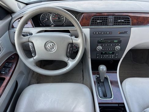 Used 2008 Buick LaCrosse CXS w/ Driver Confidence Package FWD image 18