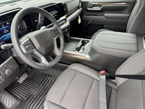 New 2026 Chevrolet Silverado 2500 LT w/ Trail Boss Package image 9