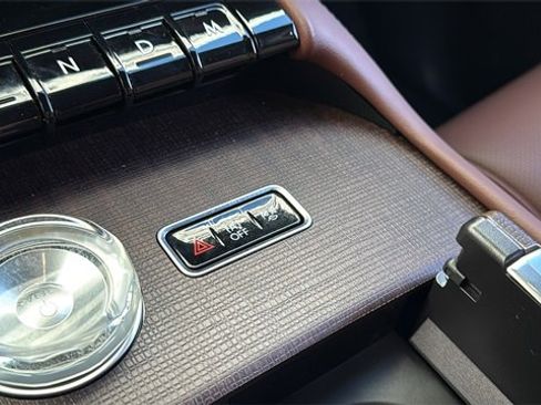 New 2026 Lincoln Navigator Reserve image 33