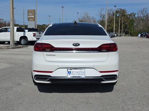 Used 2020 Kia Cadenza Limited image 4
