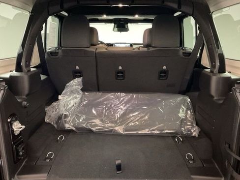 Used 2026 Jeep Wrangler Willys image 29