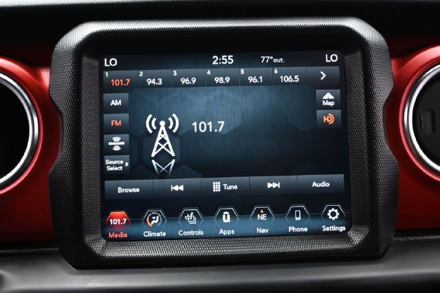 Certified 2021 Jeep Gladiator Rubicon AWD/4WD image 29