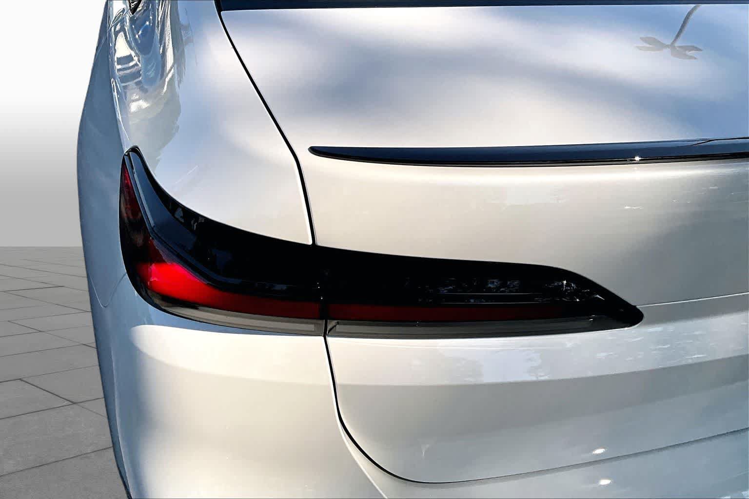 New 2026 BMW 740i RWD image 14