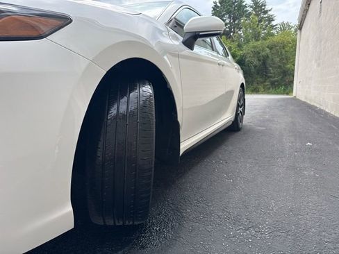 Used 2023 Toyota Camry SE w/ Cold Weather Package image 25