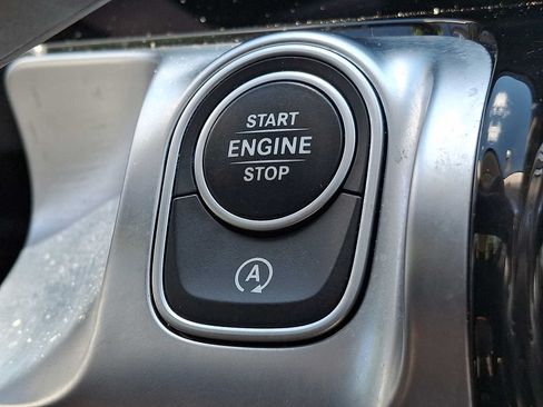 Certified 2023 Mercedes-Benz GLB 250 4MATIC image 19