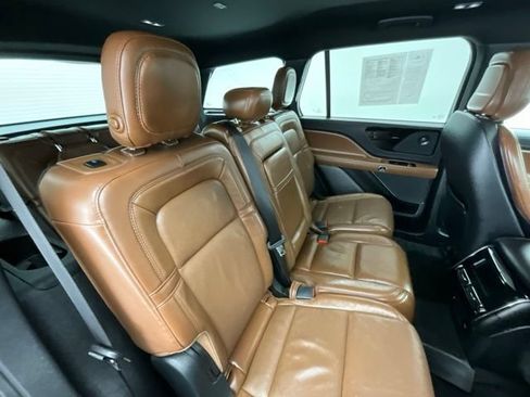 Used 2020 Lincoln Aviator Reserve w/ Class IV Trailer Tow Package AWD/4WD image 19