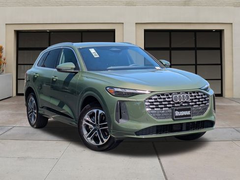 New 2025 Audi Q5 Premium image 19