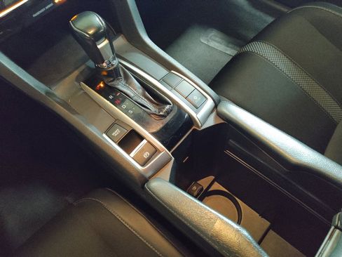 Used 2021 Honda Civic Sport image 26