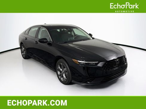 Used 2023 Honda Accord EX image 1