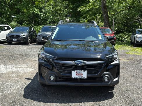 Certified 2025 Subaru Outback Premium AWD/4WD image 5