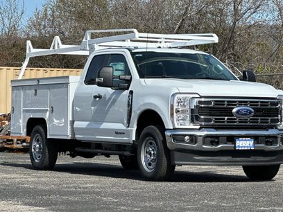 New 2025 Ford F350 XL w/ XL Chrome Package