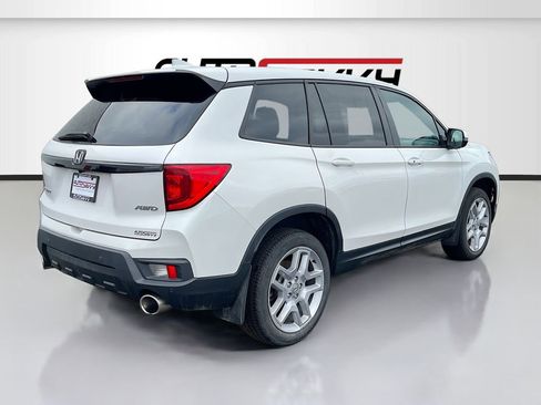 Used 2024 Honda Passport EX-L image 7
