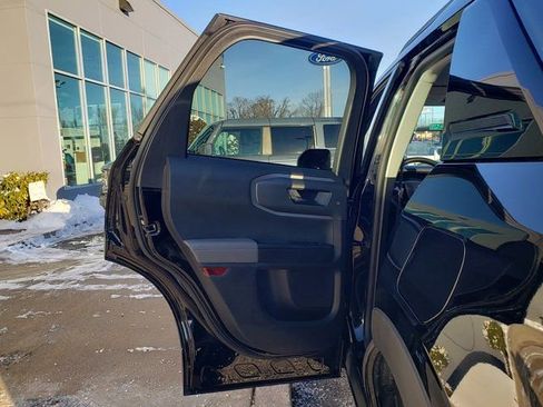 Used 2025 Ford Bronco Sport Badlands image 15