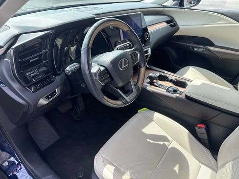 Used 2023 Lexus RX 350 Premium w/ Accessory Package (Z1) FWD image 23