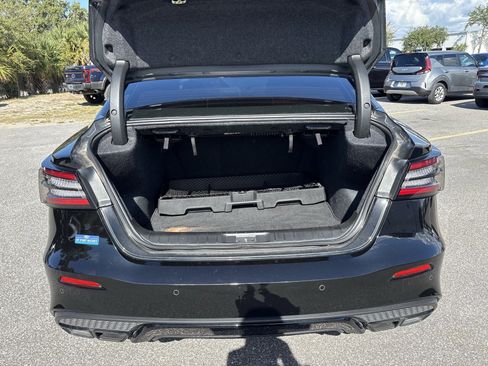 Used 2023 Nissan Maxima SR w/ Sport Mat Group image 13