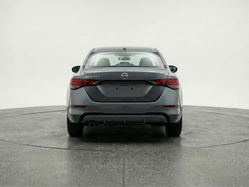 Used 2025 Nissan Sentra SV image 7