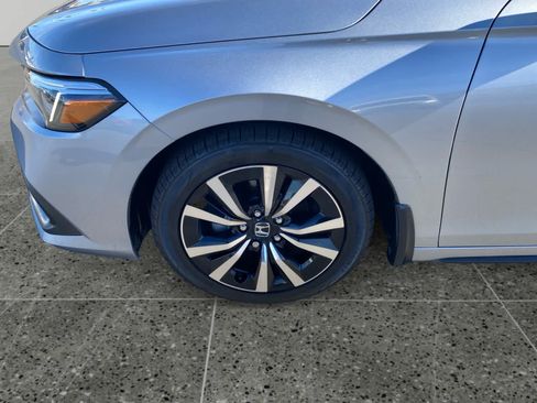 Used 2024 Honda Civic EX-L image 14