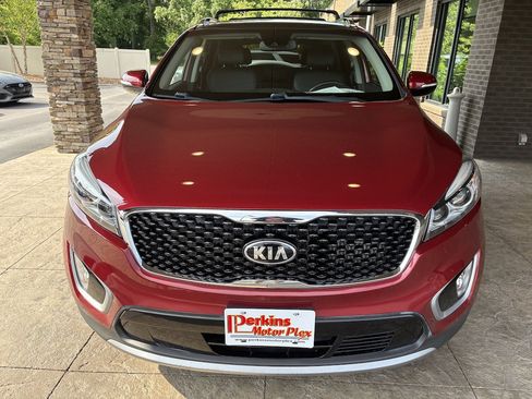 Used 2018 Kia Sorento EX w/ EX Advanced Touring Package FWD image 3