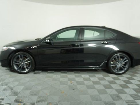 Used 2019 Acura TLX w/ Technology & A-SPEC Pkg image 4