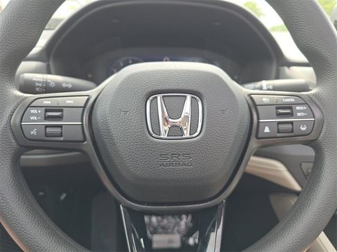 New 2025 Honda Accord SE image 25
