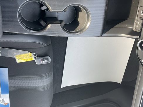 Used 2023 Honda Civic Sport image 27